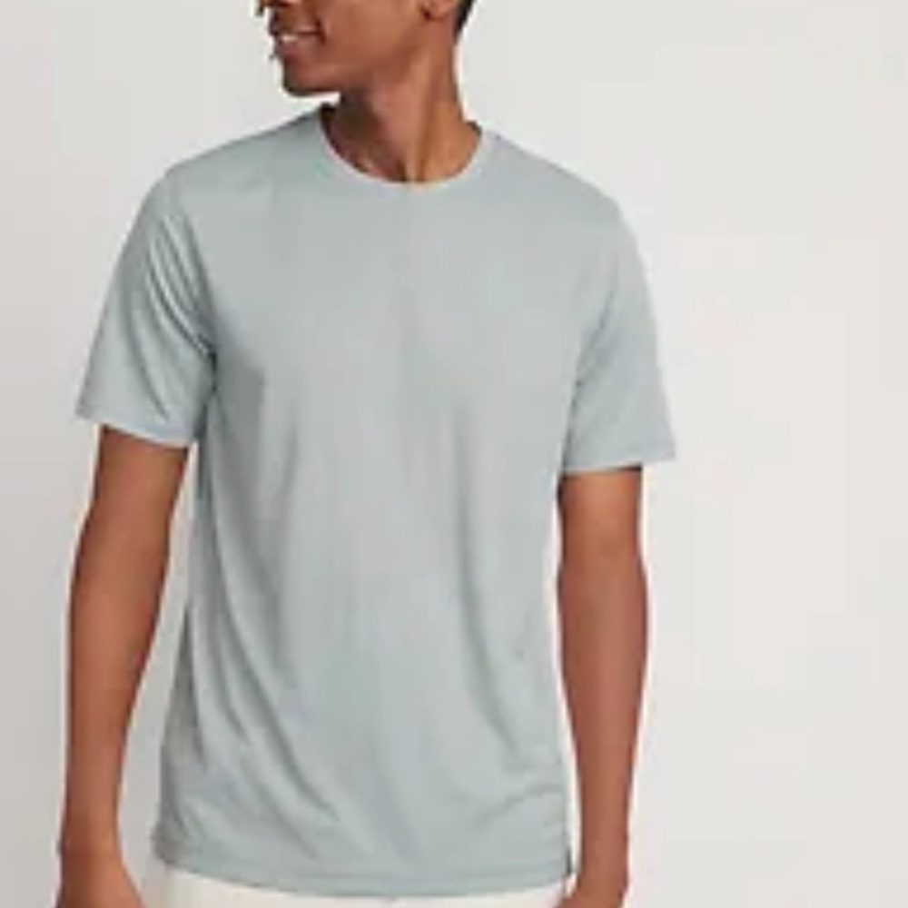 Old Navy Silver Go-Fresh Odor-Control Performance T-Shirt for Men
